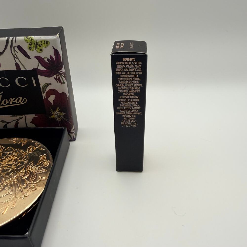 Gucci Flora Compact Mirror & Gucci L’Obscur Mascara Gift Set - Picture 6 of 9